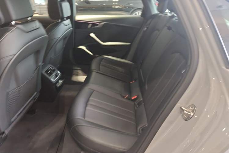Used Audi A4L 2024 40 TFSI Luxury Dynamic Edition Left Rear Seat