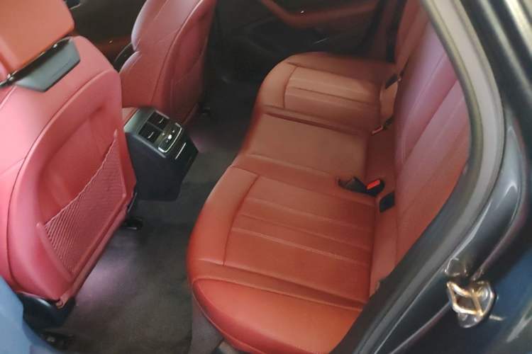 Used Audi A4L 2024 40 TFSI Luxury Dynamic Edition Left Rear Seat