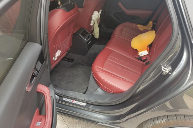 Used Audi A4L 2024 40 TFSI Luxury Dynamic Edition Left Rear Seat