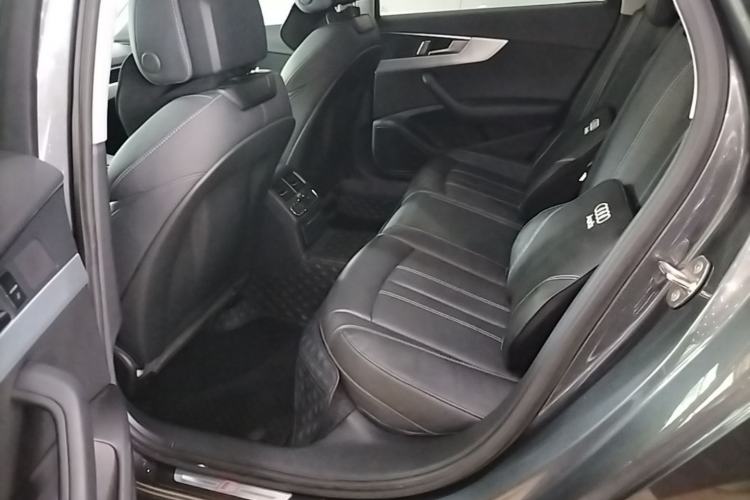 Used Audi A4L 2024 40 TFSI Fashion Dynamic Model Left Rear Seat