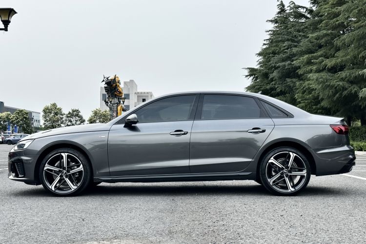 Used Audi A4L 2024 40 TFSI Luxury Dynamic Edition Left Side