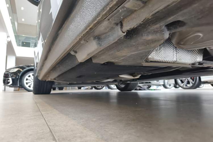 Used Audi A4L 2024 40 TFSI Luxury Dynamic Edition Left Side Sill