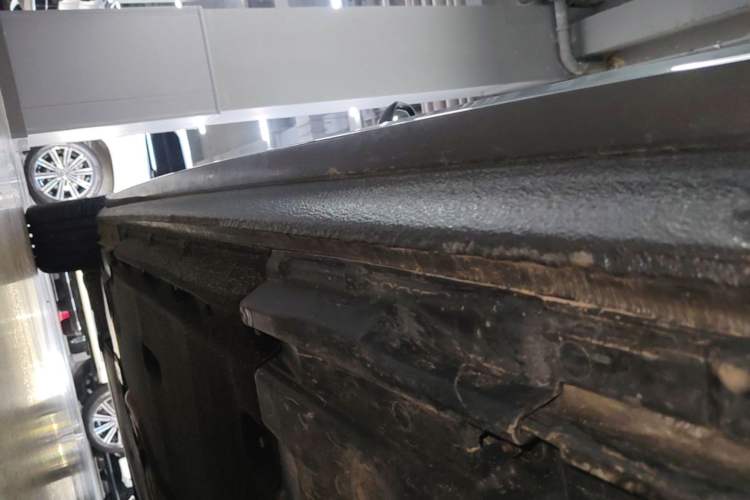 Used Audi A4L 2024 40 TFSI Fashion Dynamic Model Left Side Sill