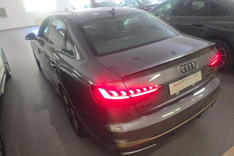 Used Audi A4L 2024 40 TFSI quattro RS Performance Package Rear Left 45 Deg