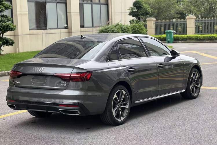 Used Audi A4L 2024 40 TFSI Fashion Dynamic Model Rear Right 45 Deg