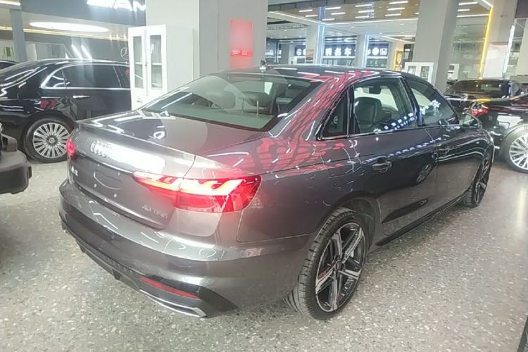 Used Audi A4L 2024 40 TFSI Luxury Dynamic Edition Rear Right 45 Deg