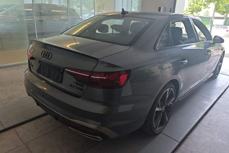 Used Audi A4L 2024 40 TFSI quattro RS Performance Package Rear Right 45 Deg