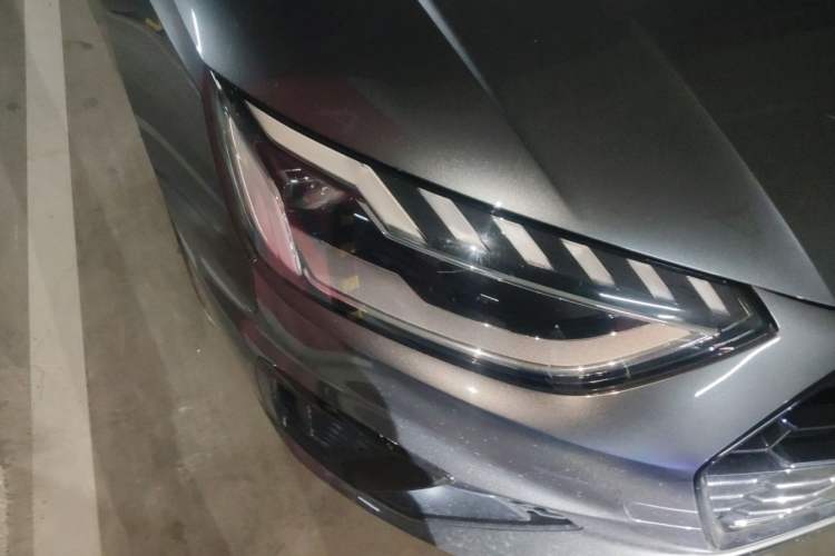 Used Audi A4L 2024 40 TFSI Luxury Dynamic Edition Right Front Headlight