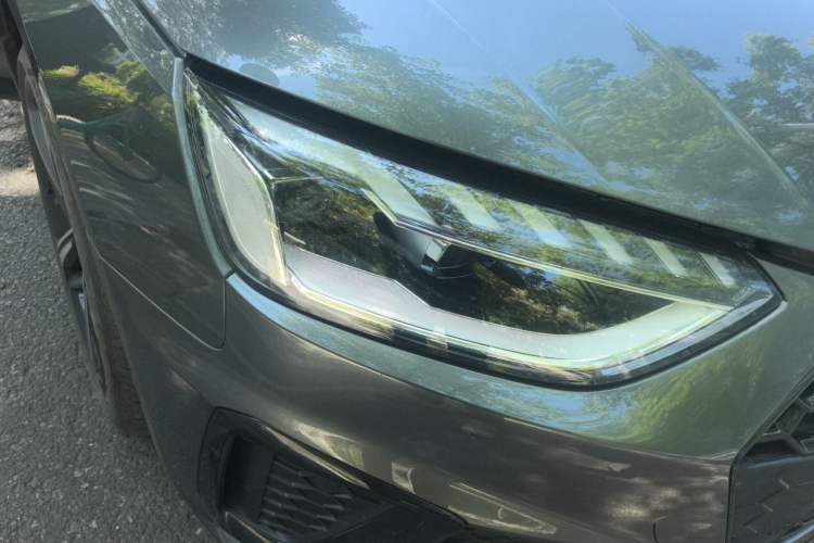 Used Audi A4L 2024 40 TFSI Luxury Dynamic Edition Right Front Headlight