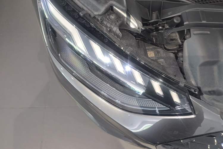 Used Audi A4L 2024 40 TFSI quattro RS Performance Package Right Front Headlight