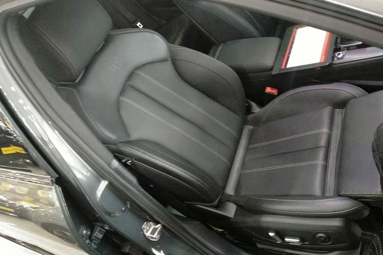 Used Audi A4L 2024 40 TFSI quattro RS Performance Package Right Front Seat