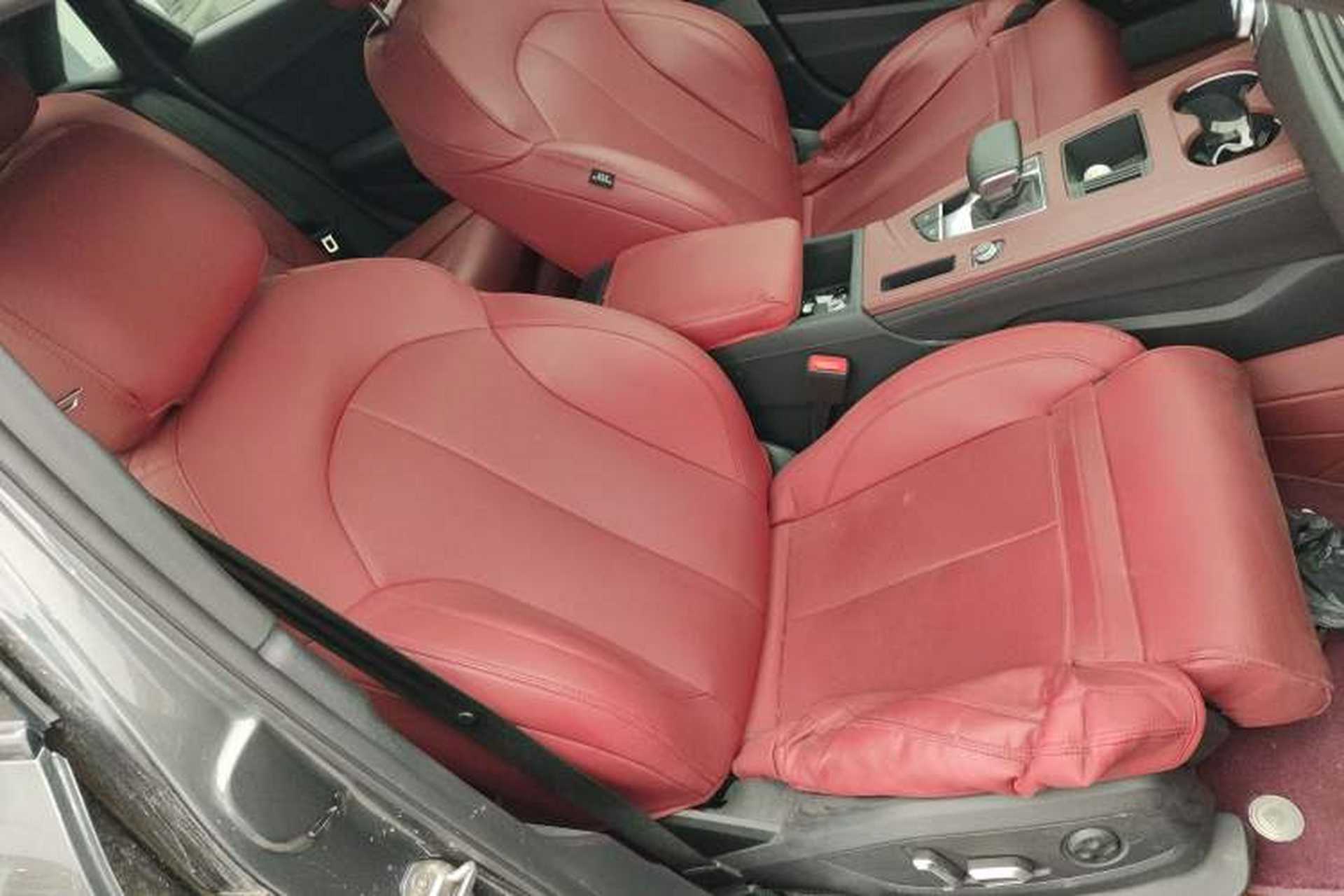 Used Audi A4L 2024 40 TFSI Luxury Dynamic Edition Right Front Seat