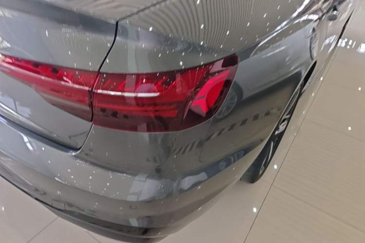 Used Audi A4L 2024 40 TFSI Luxury Dynamic Edition Right Rear Taillight