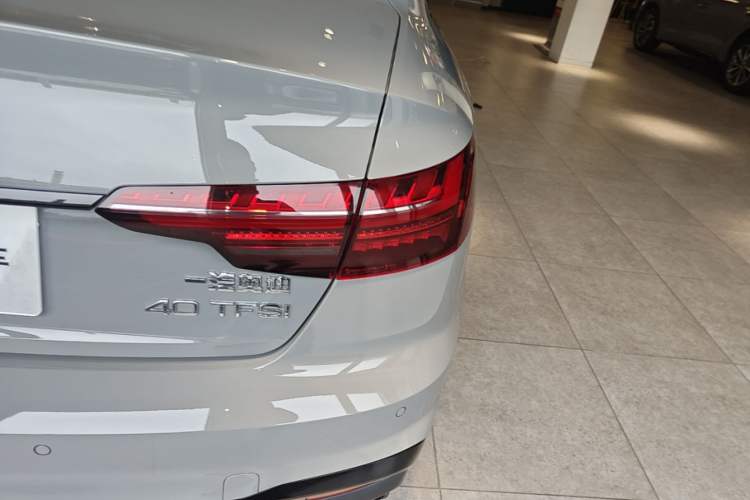 Used Audi A4L 2024 40 TFSI Luxury Dynamic Edition Right Rear Taillight