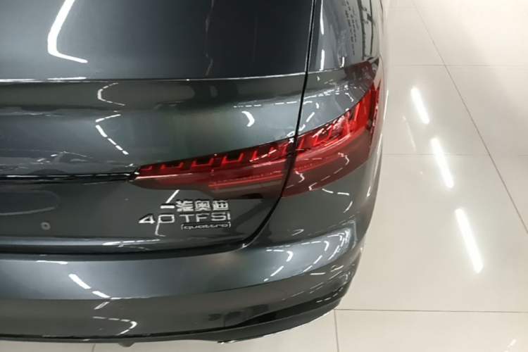 Used Audi A4L 2024 40 TFSI Luxury Dynamic Edition Right Rear Taillight