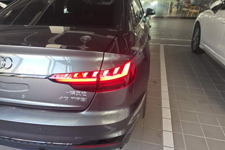 Used Audi A4L 2024 40 TFSI Luxury Dynamic Edition Right Rear Taillight