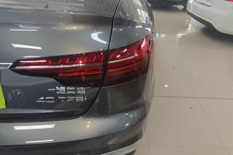 Used Audi A4L 2024 40 TFSI Fashion Dynamic Model Right Rear Taillight