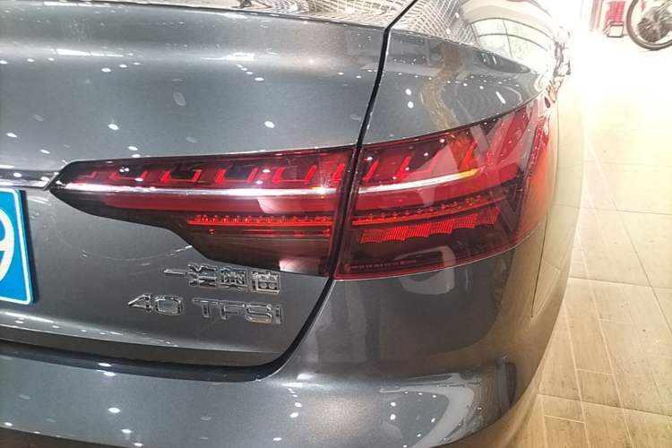 Used Audi A4L 2024 40 TFSI Fashion Dynamic Model Right Rear Taillight
