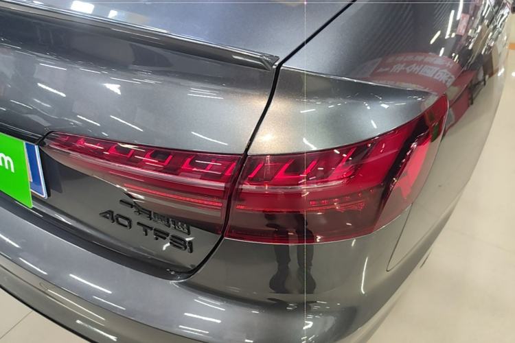Used Audi A4L 2024 40 TFSI Luxury Dynamic Edition (Starry Night Version) Right Rear Taillight