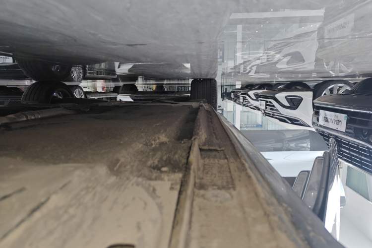 Used Audi A4L 2024 40 TFSI Fashion Dynamic Model Right Side Sill