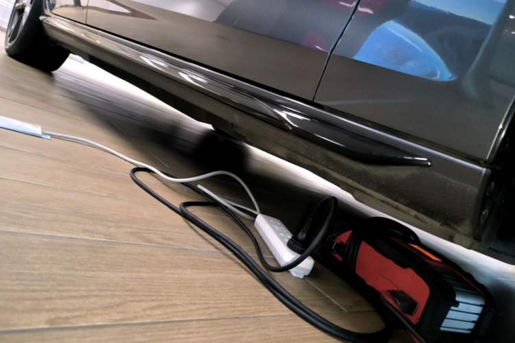 Used Audi A4L 2024 40 TFSI quattro RS Performance Package Right Side Sill