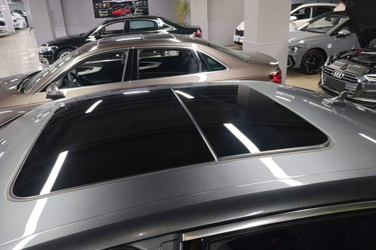 Used Audi A4L 2024 40 TFSI Fashion Dynamic Model Roof