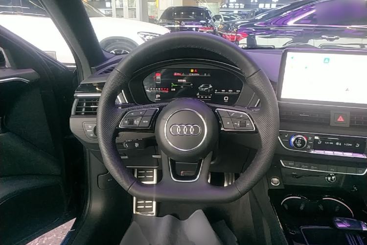 Used Audi A4L 2024 40 TFSI Luxury Dynamic Edition Steering Wheel
