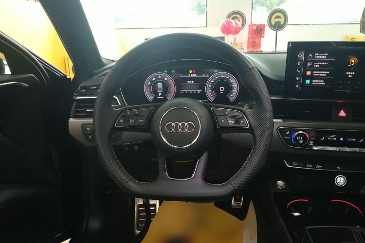 Used Audi A4L 2024 40 TFSI quattro RS Performance Package Steering Wheel