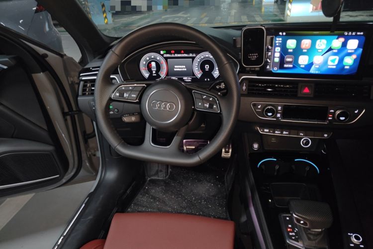 Used Audi A4L 2024 40 TFSI Luxury Dynamic Edition (Starry Night Version) Steering Wheel