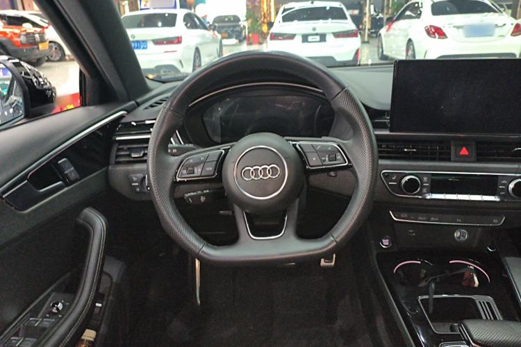 Used Audi A4L 2024 40 TFSI Luxury Dynamic Edition Steering Wheel