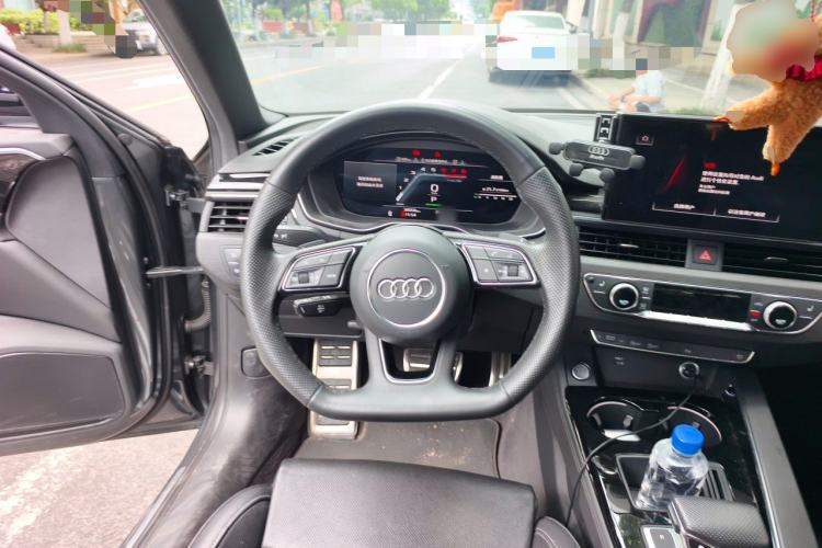 Used Audi A4L 2024 40 TFSI Luxury Dynamic Edition Steering Wheel