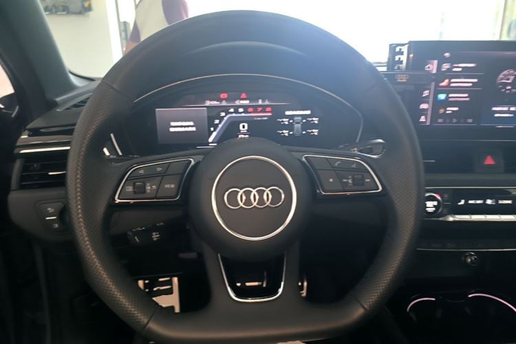 Used Audi A4L 2024 40 TFSI Luxury Dynamic Edition Steering Wheel