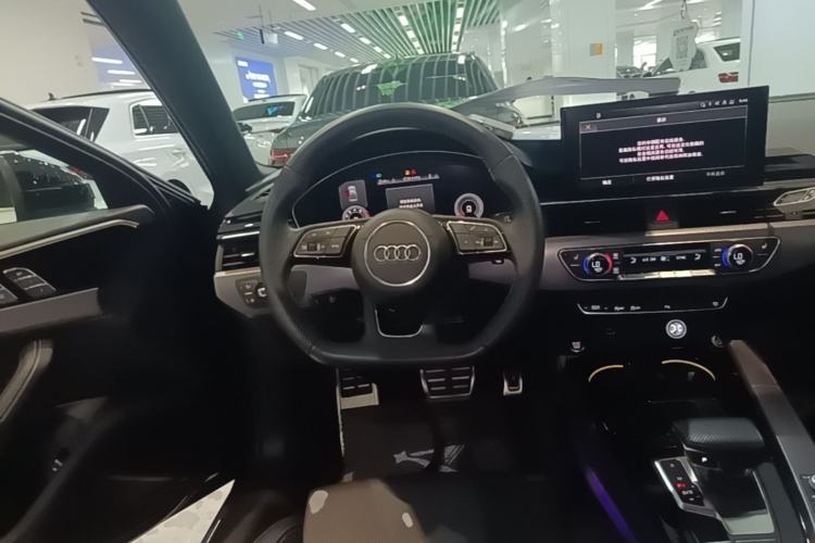 Used Audi A4L 2024 40 TFSI quattro RS Performance Package Steering Wheel
