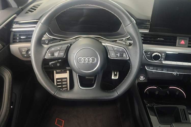 Used Audi A4L 2024 40 TFSI quattro RS Performance Package Steering Wheel
