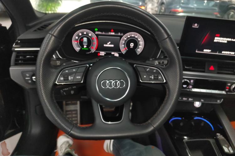 Used Audi A4L 2024 40 TFSI quattro RS Performance Package Steering Wheel