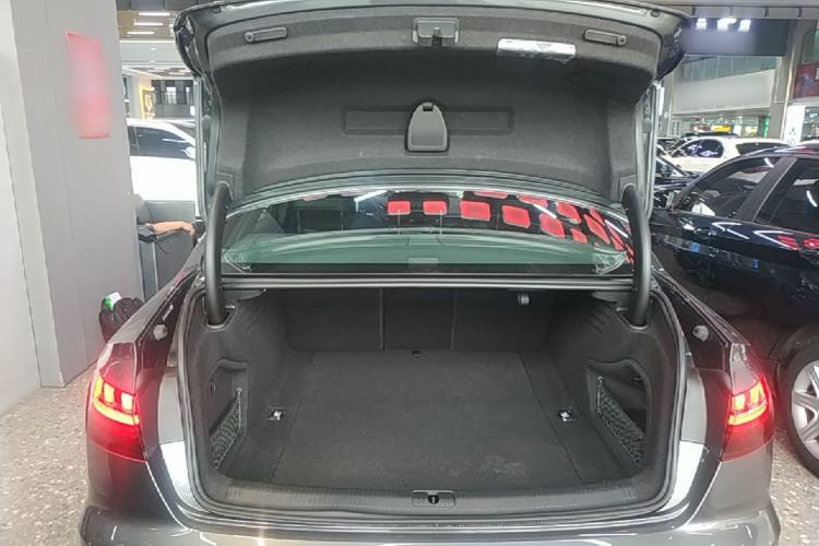 Used Audi A4L 2024 40 TFSI Luxury Dynamic Edition Trunk
