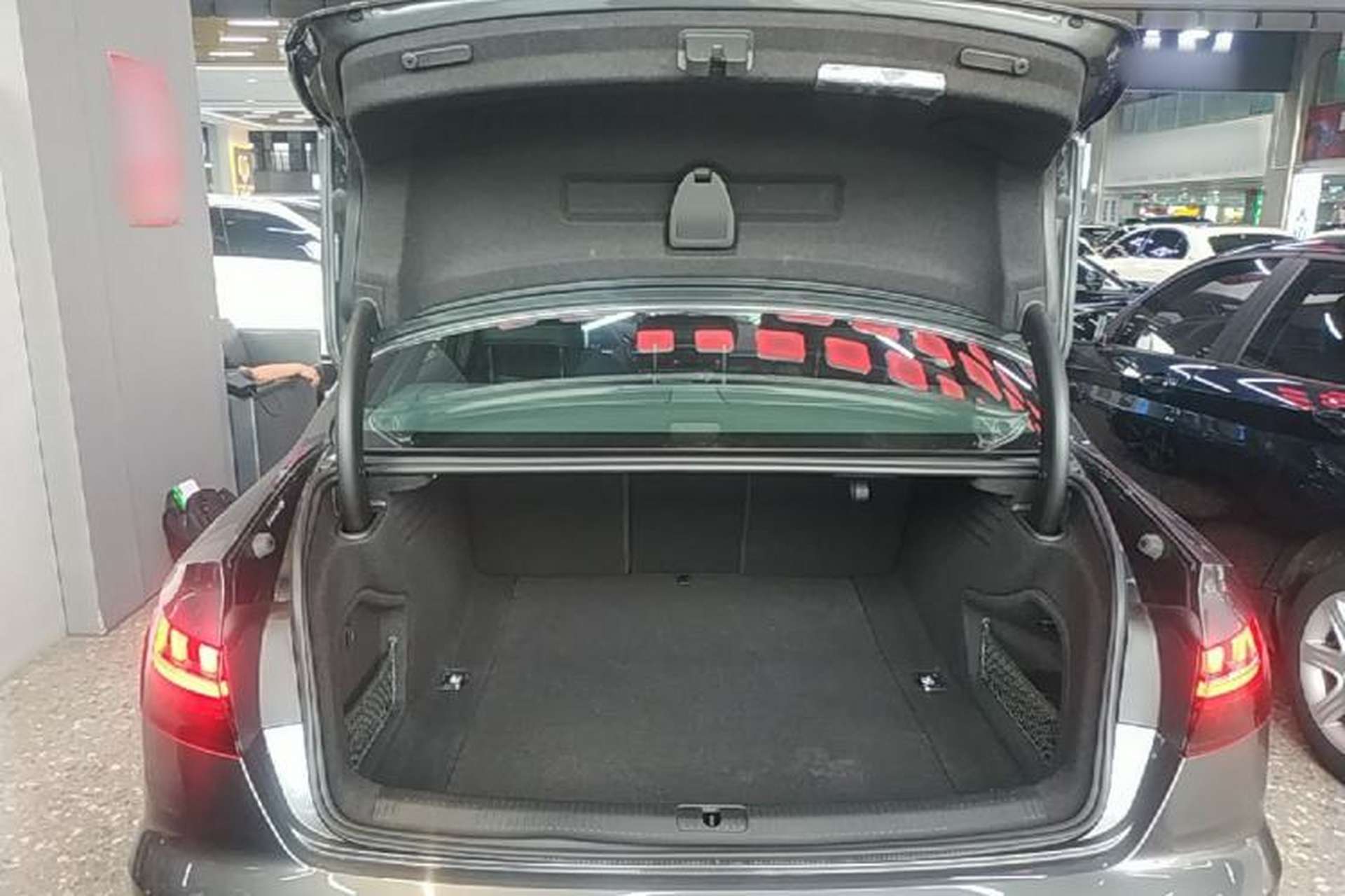 Used Audi A4L 2024 40 TFSI Luxury Dynamic Edition Trunk