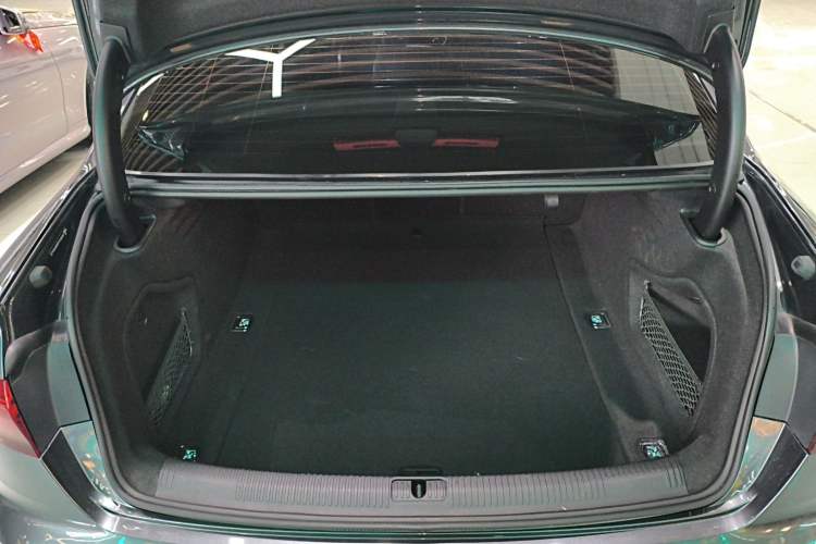 Used Audi A4L 2024 40 TFSI Luxury Dynamic Edition Trunk
