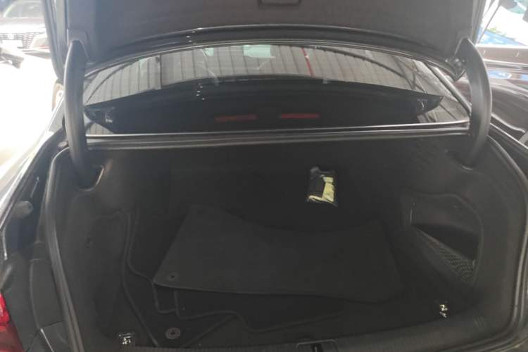 Used Audi A4L 2024 40 TFSI Fashion Dynamic Model Trunk