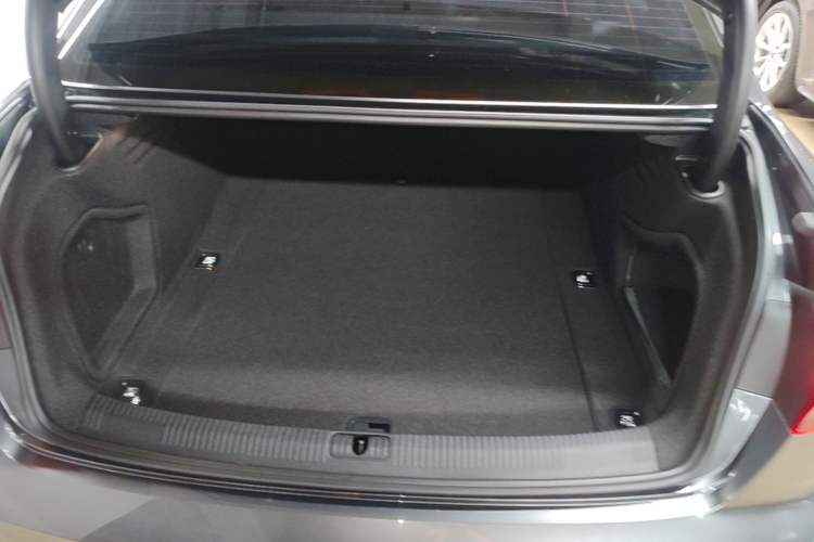 Used Audi A4L 2024 40 TFSI Fashion Dynamic Model Trunk