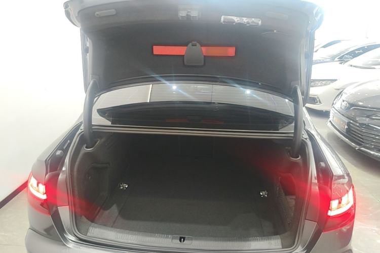 Used Audi A4L 2024 40 TFSI Fashion Dynamic Model Trunk