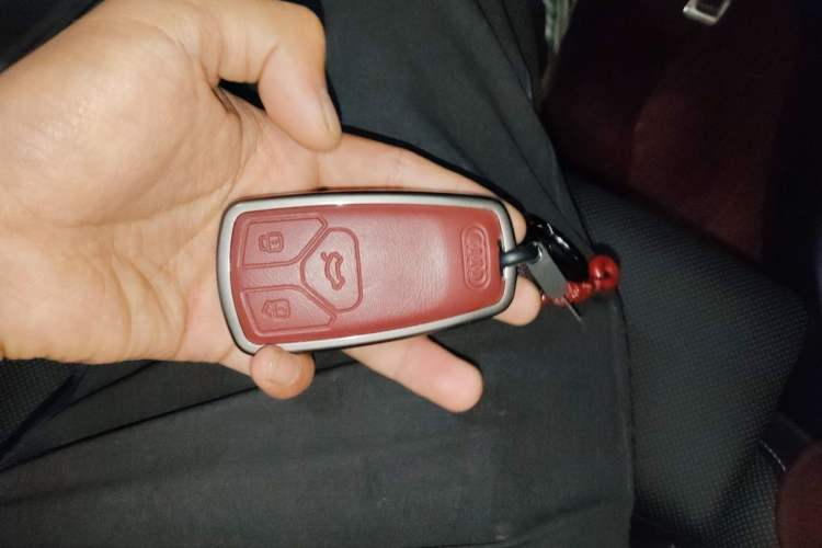 Used Audi A4L 2024 40 TFSI Luxury Dynamic Edition Vehicle Key