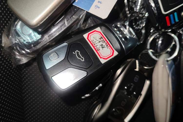 Used Audi A4L 2024 40 TFSI Luxury Dynamic Edition Vehicle Key