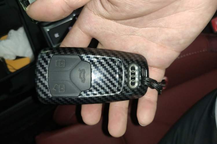 Used Audi A4L 2024 40 TFSI Luxury Dynamic Edition (Starry Night Version) Vehicle Key