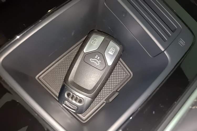 Used Audi A4L 2024 40 TFSI quattro RS Performance Package Vehicle Key
