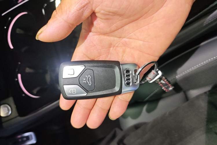 Used Audi A4L 2024 40 TFSI Luxury Dynamic Edition Vehicle Key