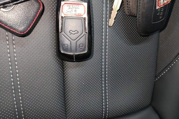 Used Audi A4L 2024 40 TFSI Fashion Dynamic Model Vehicle Key