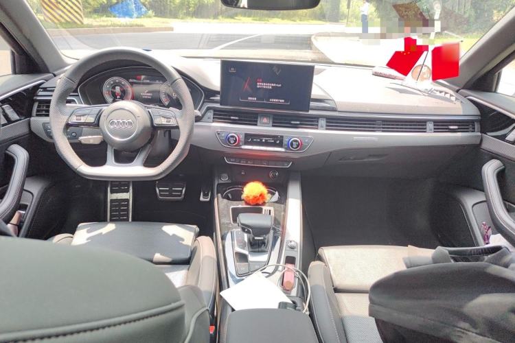 Used Audi A4L 2024 40 TFSI quattro RS Performance Package Center Console
