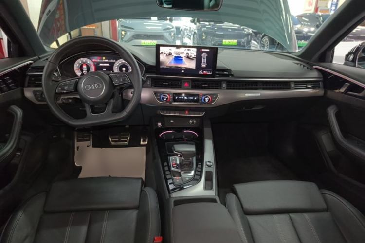 Used Audi A4L 2024 40 TFSI quattro RS Performance Package Center Console