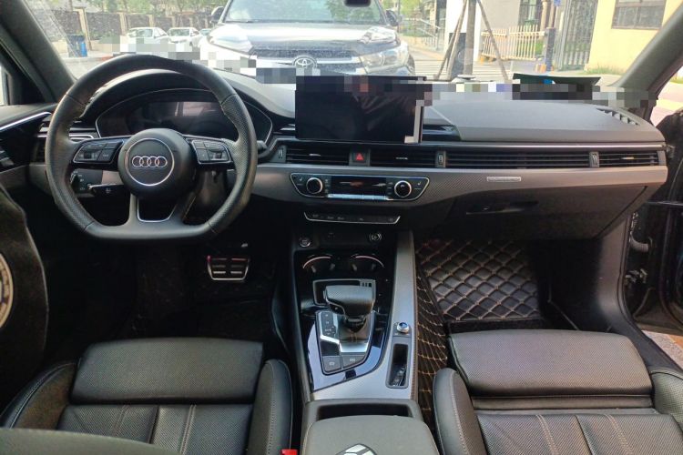 Used Audi A4L 2024 40 TFSI quattro RS Performance Package Center Console